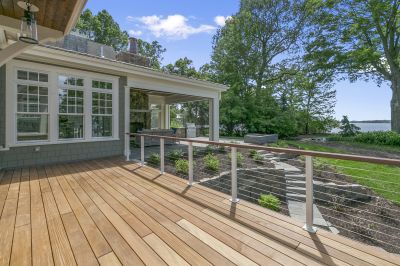 Fence, Deck, Or Porch Painting And Staining For Long-Term Durability